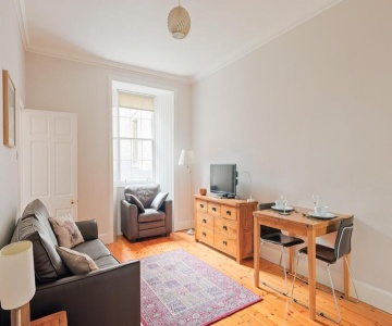 Forrest Hill Retreat