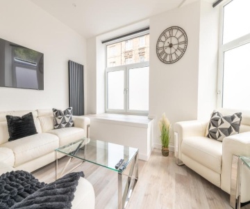 Easter Cosy 4 Bedroom Apartment - Edinburgh