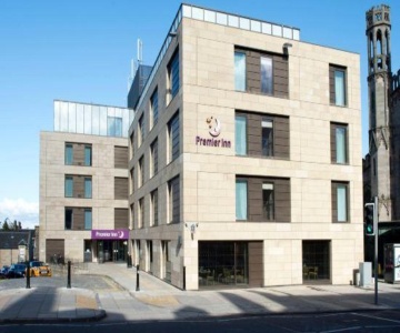 Premier Inn Edinburgh City Centre (York Place)