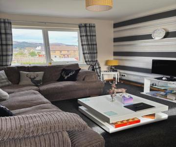 Cameron apartment Loch Ness