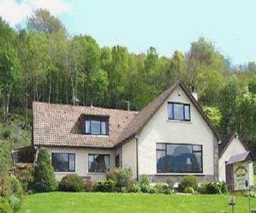 Stronchreggan View Guest House