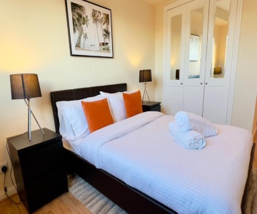 Sleek & Modern 2br - Easy Access To City Centre