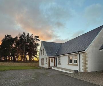 Gellyburn Cottage