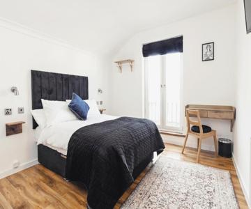 Fenners Hotel