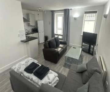 Cardiff City Centre Apartment