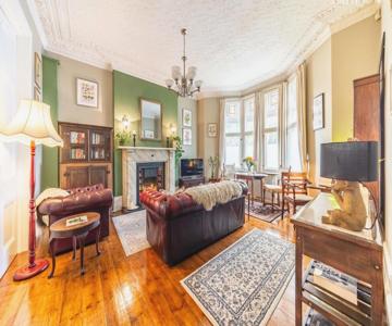 The Regency Studio At 82 Cathedral