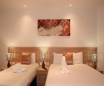 The Kensington Studios