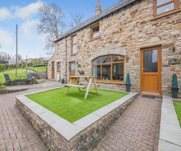 The Cottage - 28645
