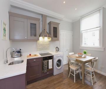 Willoughby Apartment