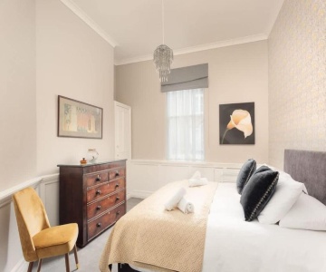 St James Apartment - Central Location