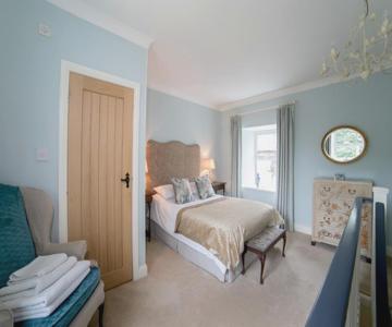 Milburn Cottage