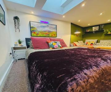 #11 Impressive And Spacious Studio Sleeps 4