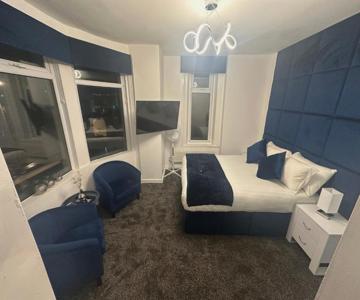 Tres Bon Hotel