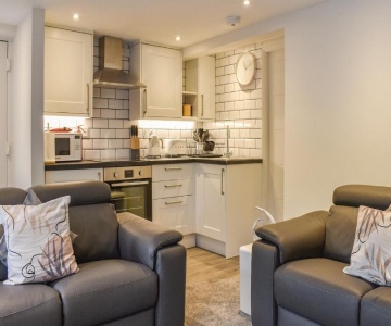 Bowness Apartment 2 - Uk37760