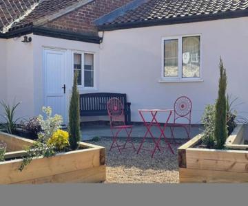 Horseshoe Cottage