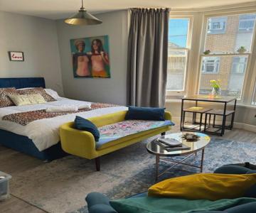 Studio 13 Brighton