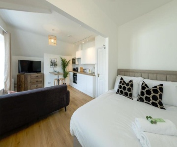 Grange Road Studio 6