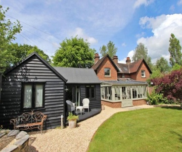 Railway Junction Cottages