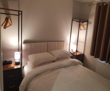 Beechcroft 2 Bed Part House