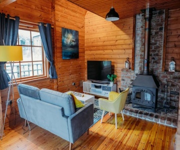 Finlodge- Pet-friendly Scandinavian Cabin