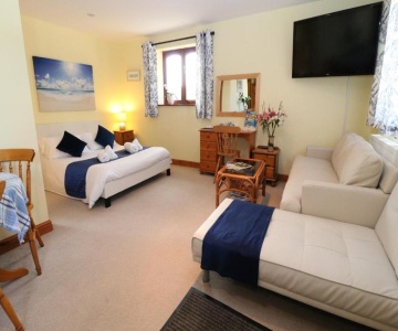 The Studio With Terrace And Ev Point