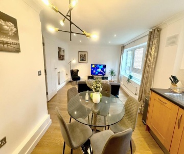 Kiwi Tree Serviced Apartment