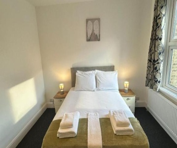 Cambridge Central Rooms - Tas Accommodations