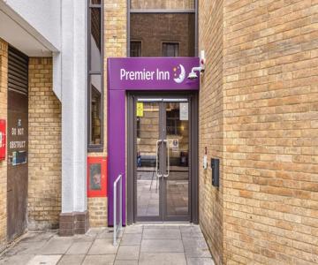 Premier Inn Cambridge City Centre Corn Exchange Lion Yard