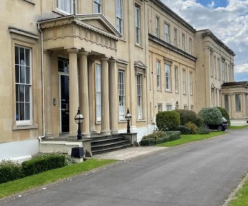 Nordic Regency Apartment