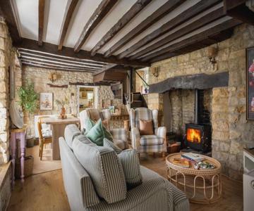 Bourton Scandi Chic Authentic Cottage
