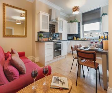 Albert Road Apartments Flat 2