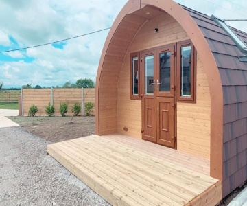 Glastonbury Glamping