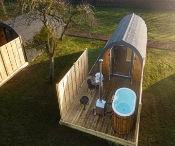 Honeycrisp, Apple Tree Glamping, Nr Wells