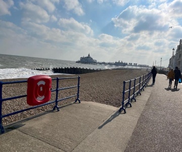 the Eastbourne Dog Friendly Seafront Apartment