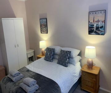 Eastbourne Town Centre Maisonette Apartment