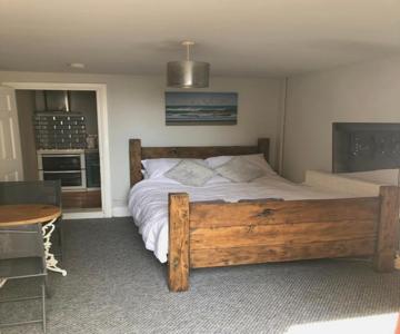 Sea View Studio