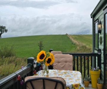 Caravan E6, The Miron