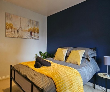 2 Bedroom Spacious Flat