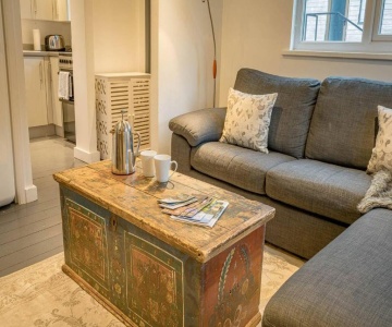 Pine Cabin Overlooking Bedgebury Forest