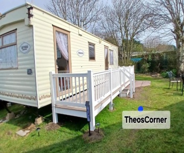 Theos Corner