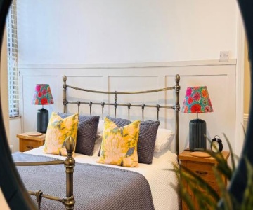 Nine Cooper Lane, Holmfirth