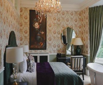 Forty Winks Guest House & Residence