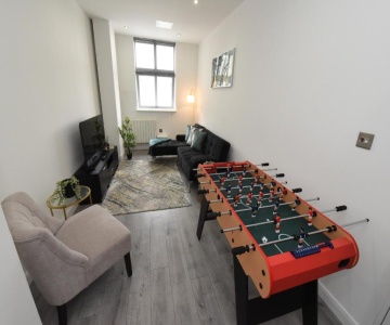 Spacious Modern Suite - 2bed - City Centre