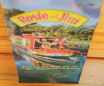 No Frills Narrowboat Stay Experience Basic Cosy