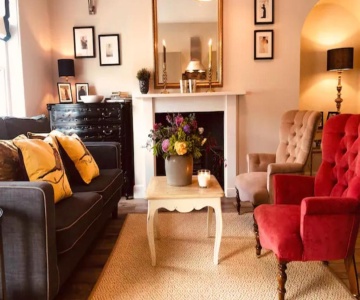 Central Bakewell Stylish Duplex For 5