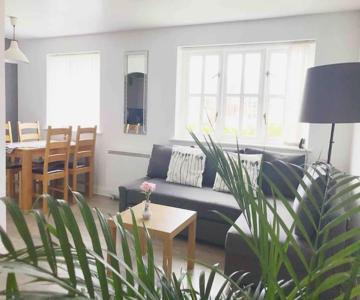 Central Stylish 2bedroom Flat With Free Parking