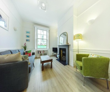 3 Bedroom Apartment In Westminster