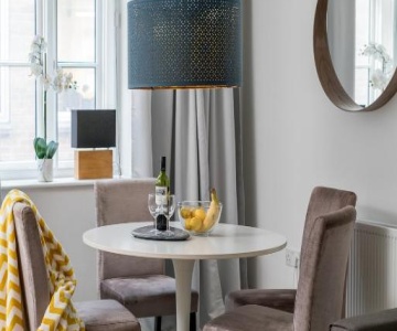 Square Mile Residences