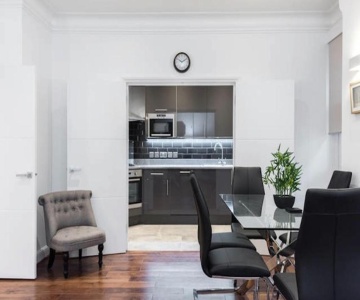 Fleet Street Apartment 3