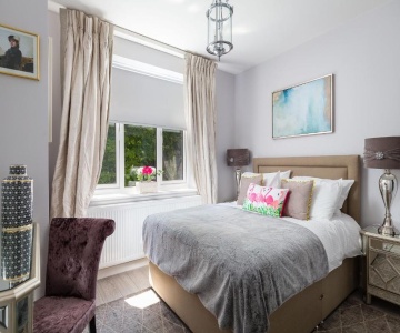 Cromwell Road Apartments